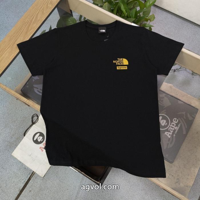 Supreme新型連名北面TNFクラシックゴールドアルファベット丸首半袖Tシャツ_0_3