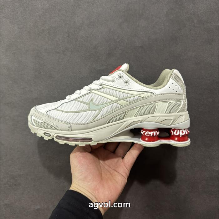 Supreme連名気柱緩衝ランニングシューズ_0_0