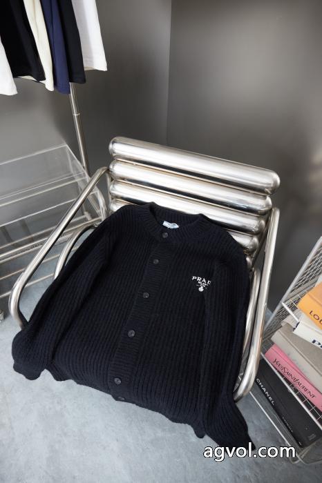 PRADA25ss春夏新作大人気刺繍ニットカーディガンコート_0_5