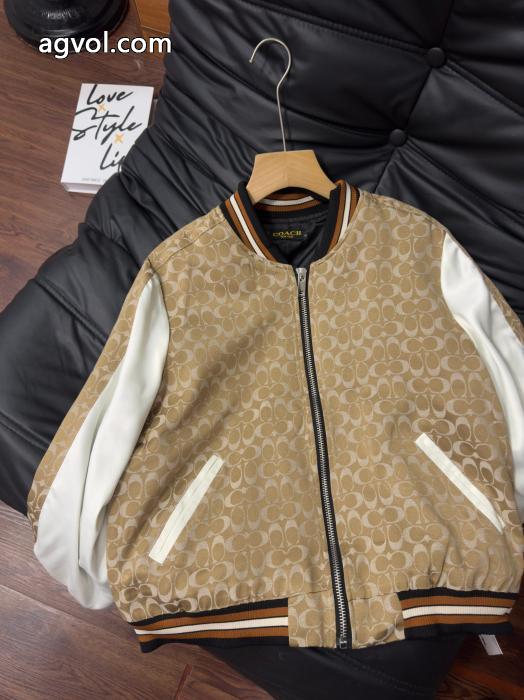 Coachクラシックオールドフラワープリントの野球コート_0_2