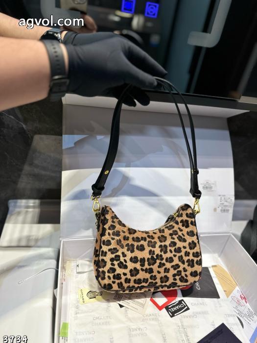 プラダ今年もトレンド数量限定奇跡の入荷ブランド コピー  レディース女士バッグ_0_1