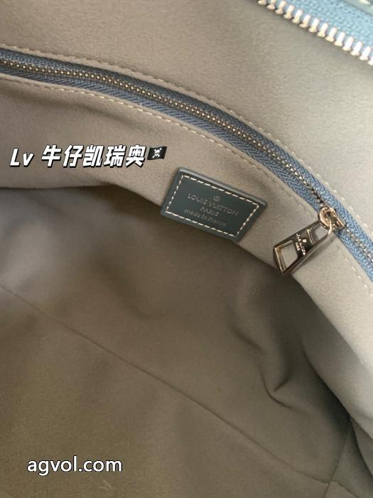 LOUIS VUITTON小容量小銭入れ折りたたみ飛行機ケース_0_4