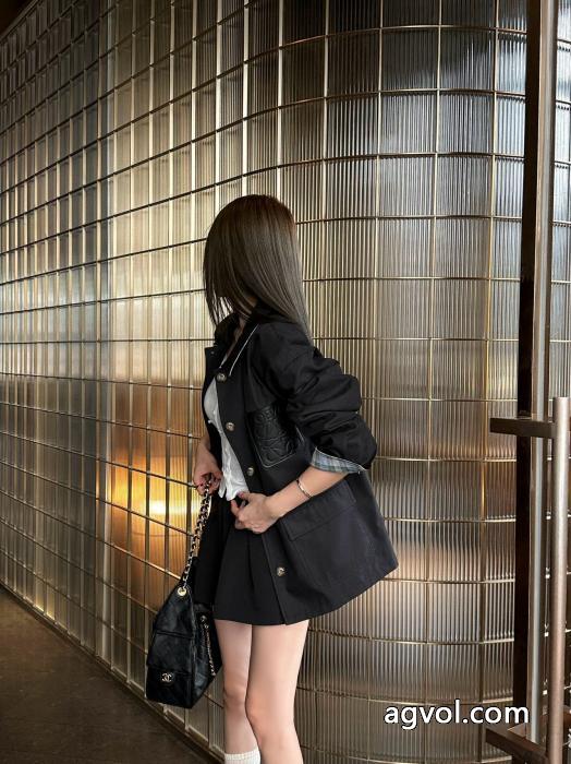 Loeweカスタムアルファベットロゴポケットスエードパッチワークゆったりカジュアルコート_0_4