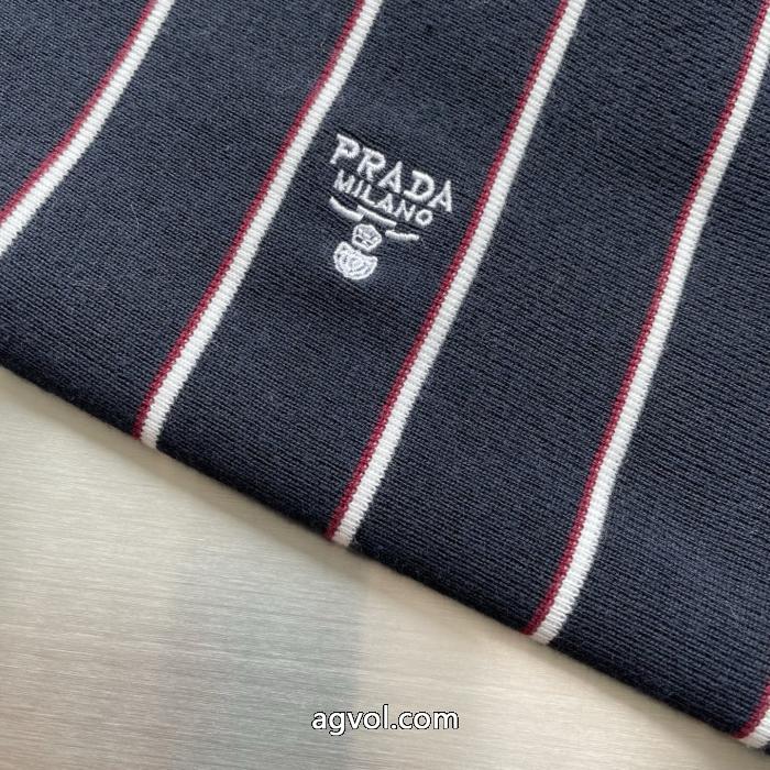 Pradaストライプのポロネックニットコート_0_1