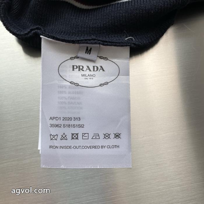 Pradaストライプのポロネックニットコート_0_2