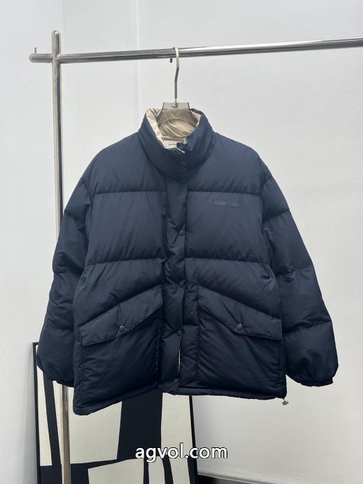 Miumiu 2025新品スタンドカラーリバーシブルダウンジャケット_0_0