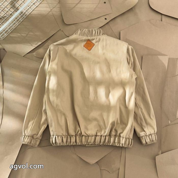 LOUIS VUITTONアートワードシャトル野球ウェアジャケット_0_0
