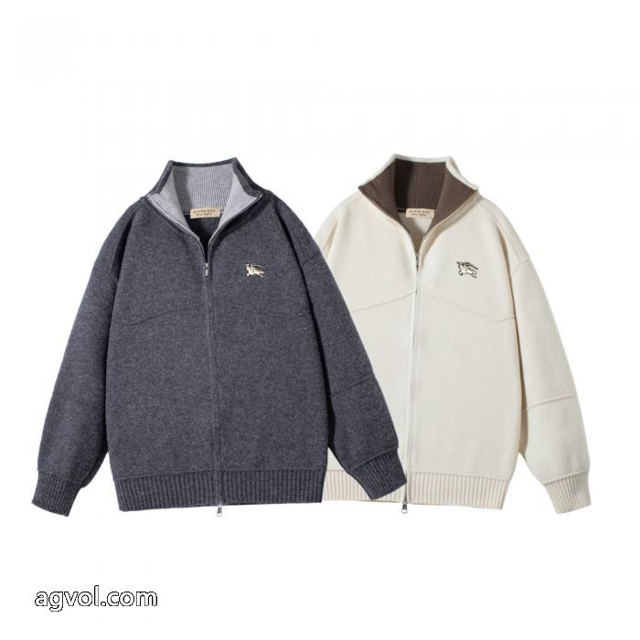 BURBERRY軍馬刺繍ジッパーニットカーディガンコート_0_0