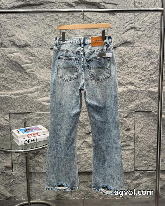 BALENCIAGA雪花水洗色あせ旧マイクロラッパジーンズ_0_2