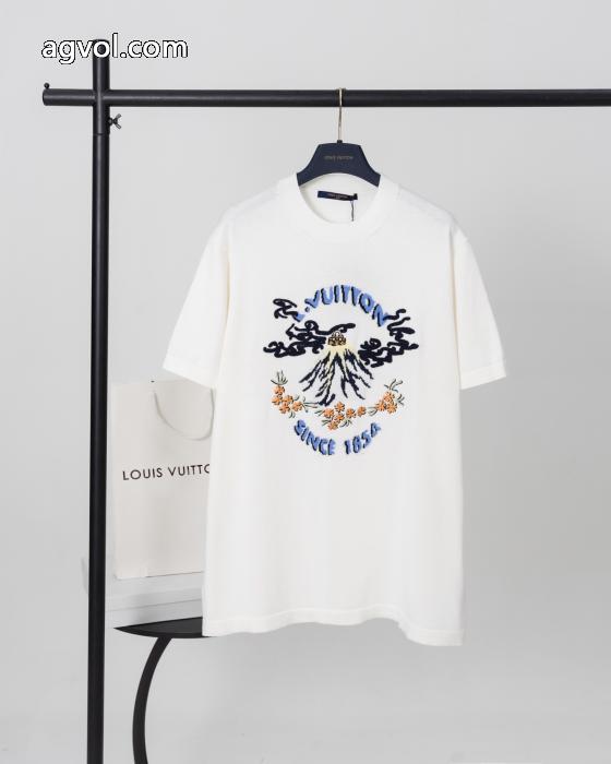 半袖TシャツーLOUIS VUITTONお得最新作 魅力的 秋季超人気アイテムブランド コピー 着払い_0_0