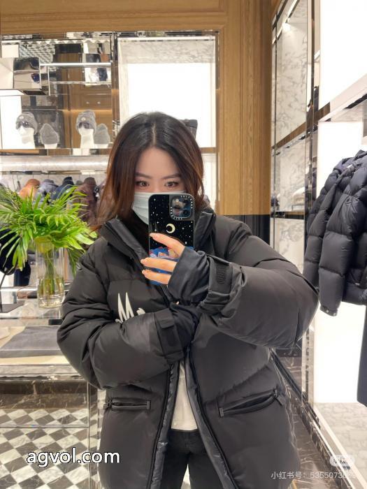 激安 ブランドダウンジャケット新作セール価格でゲット 相性の良い 破格の激安セールMONCLER_0_2