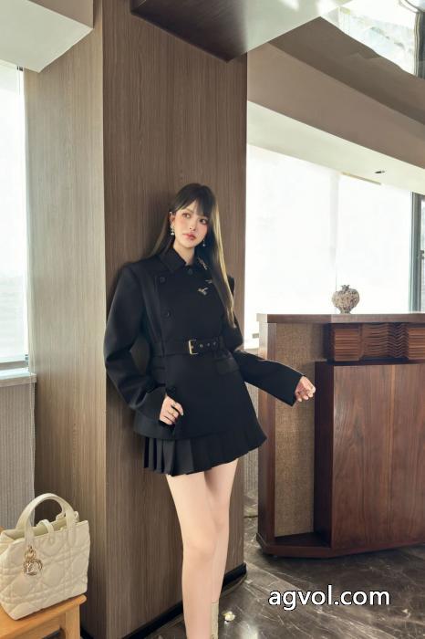 ブランド コピー 着払いコート今年人気アイテム 最安挑戦 最新モデルも顧客セールで格安DIOR_0_1