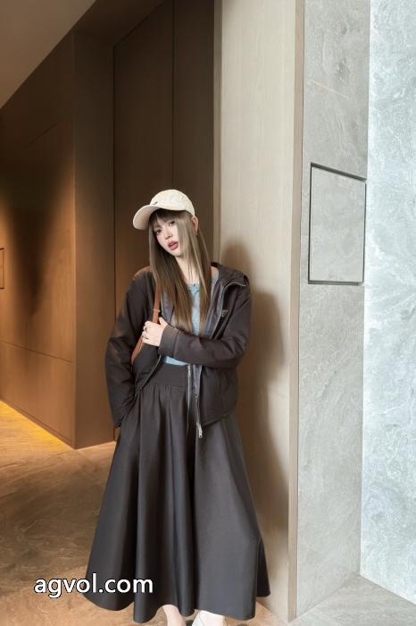 PRADA激安 通販 専門店限定特大セール 新作人気 秋冬のトレンドセット_0_1