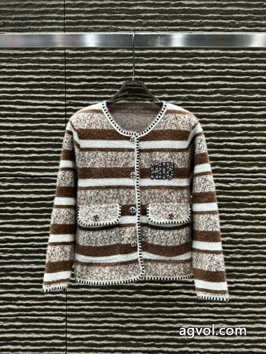 MIUMIU完売必須限定SALE 人気セール最新作 この冬は注目新作スーパー コピー ブランド 通販コート_0_0