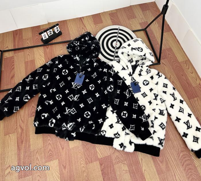 最新入荷 限定セール250%新品 注目度が高いアイテムLOUIS VUITTONブランド 激安コート_0_7