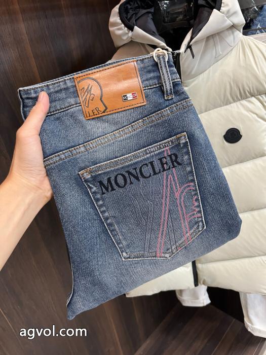 偽物 ブランド超数量限定 数量限定セール 今すぐ欲しいMONCLERジーンズ_0_3