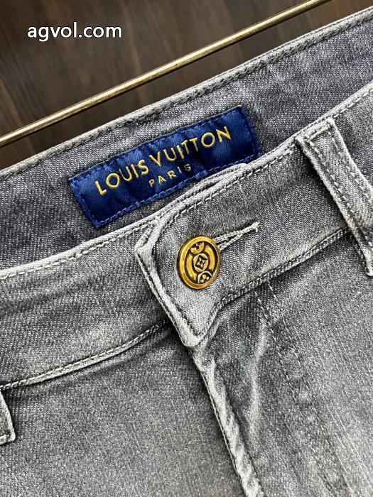 数量限定大得価 話題のブランド オンライン販売ブランド コピー 通販ジーンズLOUIS VUITTON_0_1