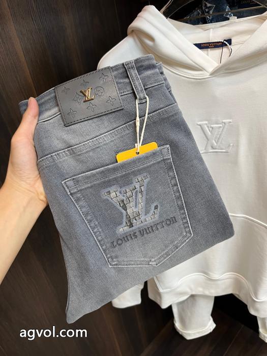 数量限定大得価 話題のブランド オンライン販売ブランド コピー 通販ジーンズLOUIS VUITTON_0_3
