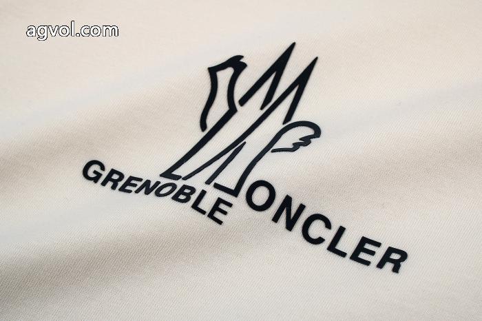 長袖Tシャツ魅力ファッション 2025秋冬の定番新品 大好評モンクレールブランド 通販店_0_3