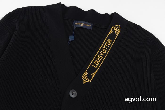 クラシックな雰囲気のトップス 大人気商品 好感度アップコートLOUIS VUITTONブランド スーパー コピー 通販_0_1
