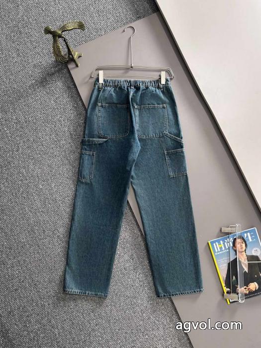 ブランド コピーMONCLERジーンズ人気復活 VIPセール激安 実用的な一品_0_0
