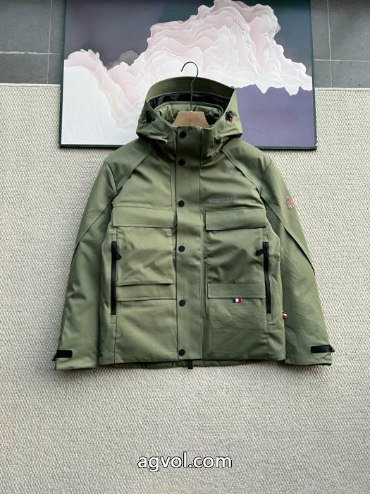 上質な素材採用 オフィスにも ギフトに最高ブランド 偽物 激安 通販ダウンジャケットMONCLER_0_3