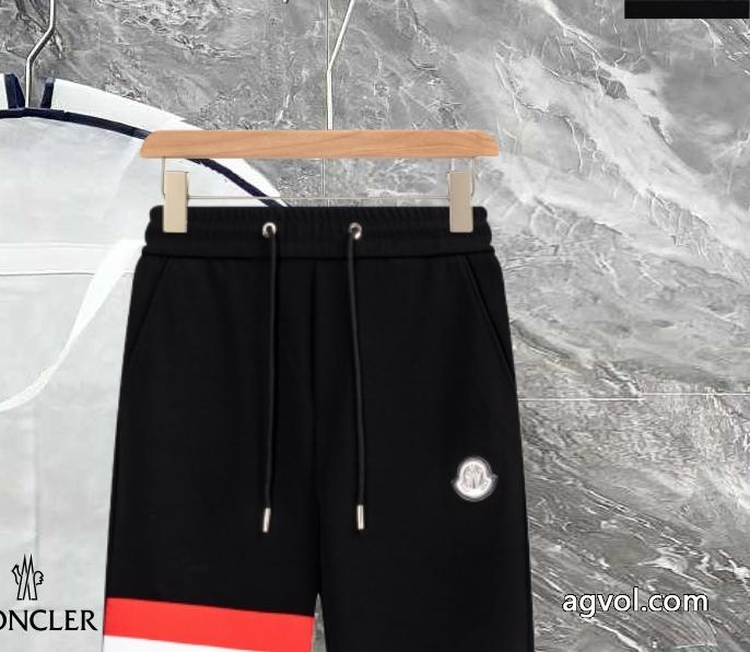 MONCLERブランド 通販店スラックスデイリーに使いたい！ 人気アイテム 人気急上昇中_0_2