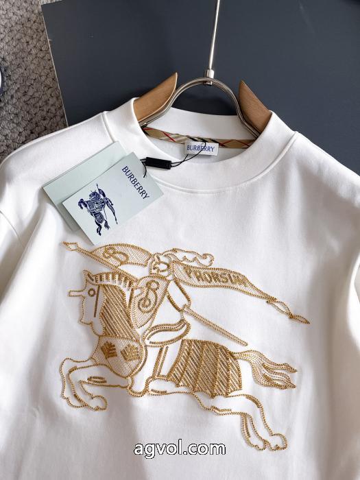 BURBERRY2025新作/送料込 人気販売中 爽やかな印象長袖Tシャツブランド 品 激安 通販_0_0