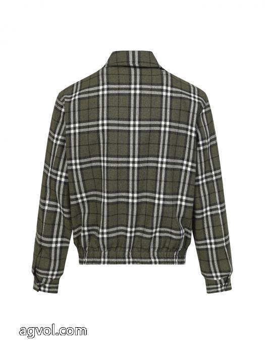 激安 通販 専門店BURBERRYコート海外でも若者たちに大人気な 破格値大放出 期間限定_0_1