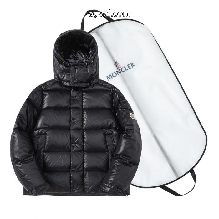 コピー 商品 ブランド数量限定先行入荷 セレブ愛用 多用途MONCLERダウンジャケット_0_4