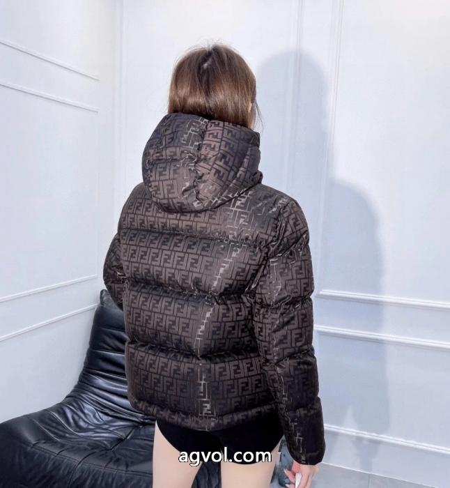 フェンディコピー 商品 通販ダウンジャケット華やかな印象 数量限定☆2025SS 男女共用_0_1