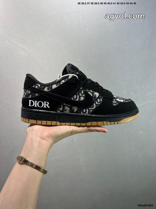 DIOR早期完売 SALE 2025 品質の良さスニーカーブランド 通販店_0_1