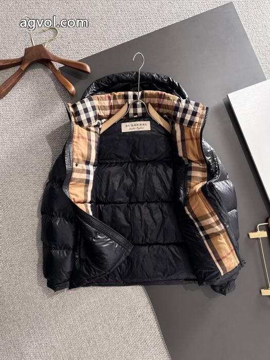 ダウンジャケットブランド フェイクBURBERRYHOT250%新品 大人気ブランド 品質保証_0_1