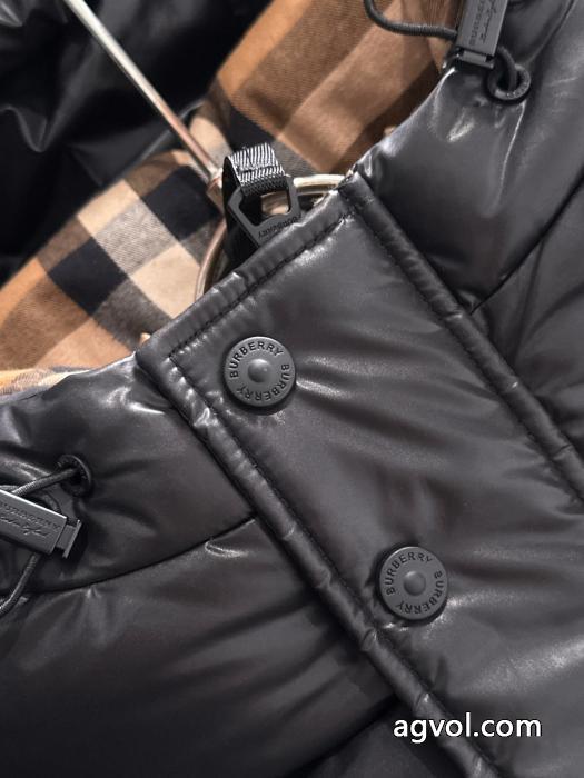 ダウンジャケットブランド フェイクBURBERRYHOT250%新品 大人気ブランド 品質保証_0_3
