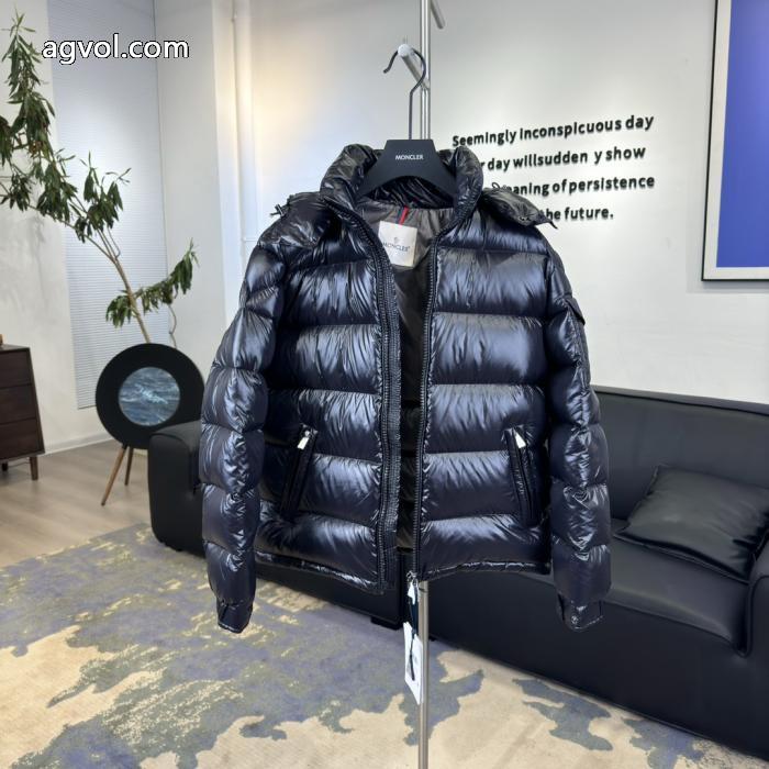 スーパー ブランド コピーダウンジャケット秋冬季節限定 早い者勝ち 数量限定特別価格MONCLER_0_3