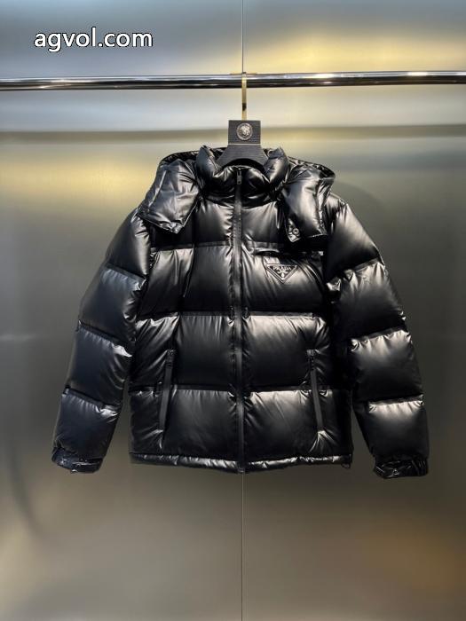 PRADA偽 ブランド注目なアイテム お洒落さんの愛用率が高い 激安上品ダウンジャケット_0_1