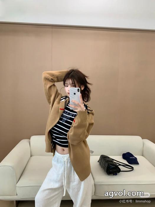 BURBERRYコートブランド コピー高品質な新品 超人気専門店 抜群な新鮮度_0_2