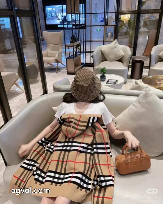 BURBERRYコートブランド コピー高品質な新品 超人気専門店 抜群な新鮮度_0_3