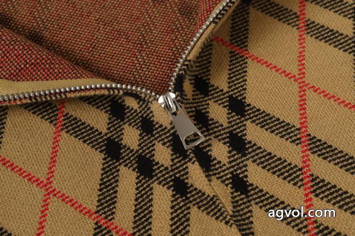 最新トレンド2025年秋冬コレクション 高級感のある 完売品！ブランド 通販店BURBERRYコート_0_3
