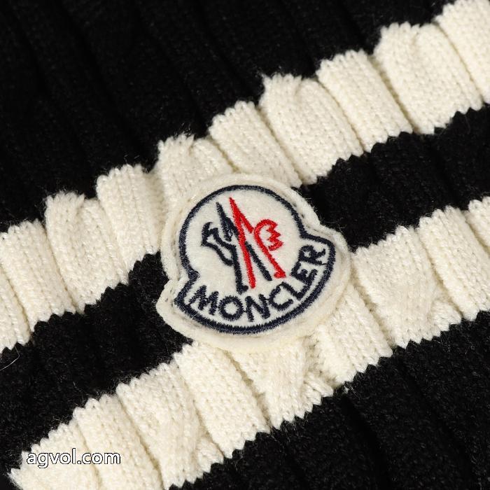 セールで嬉しい入荷 店舗完売品 超特価新品スーパー コピー  MONCLERダウンジャケット_0_1