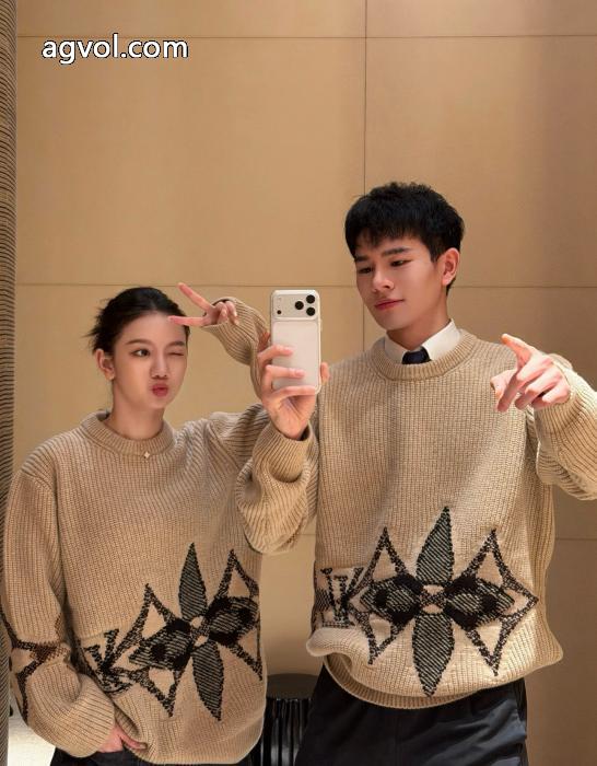 LOUIS VUITTON2025限定 超レア 秋冬 即完売必至セータースーパー コピー メンズ_0_1
