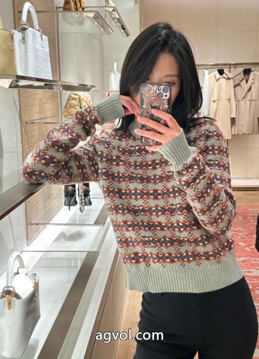 セーター今年の秋冬は最安値 快適な履き心地 一番人気！スーパー コピー 販売LOUIS VUITTON_0_1