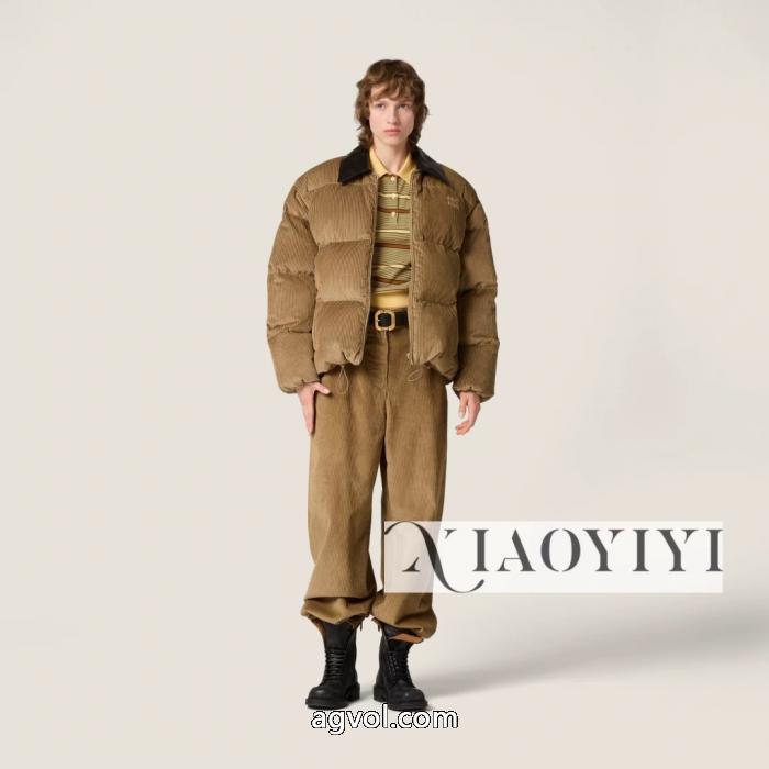 ブランド新作を先取り 超激得高品質 最高品質MIUMIUスーパー コピー 通販ダウンジャケット_0_5
