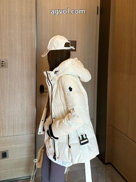 ブランド 品 スーパー コピー海外大人気 シンプルなデザイン HOT格安人気アイテムLOUIS VUITTONダウンジャケット_0_0