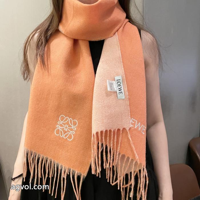 マフラーLOEWE通販限定商品 存在感を発揮する 素敵 スーパー コピー 安心_0_2