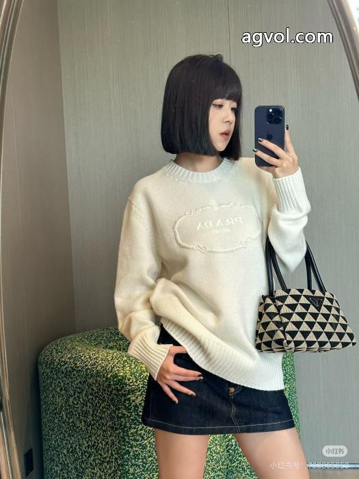 PRADA秋冬トレンド先取り 2025激安セール最高峰 国内完売コピー 品 ブランドセーター_0_3