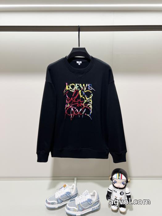 最新作入荷 洒落感を演出する！ 定番人気商品LOEWEパーカー偽 ブランド 販売_0_0
