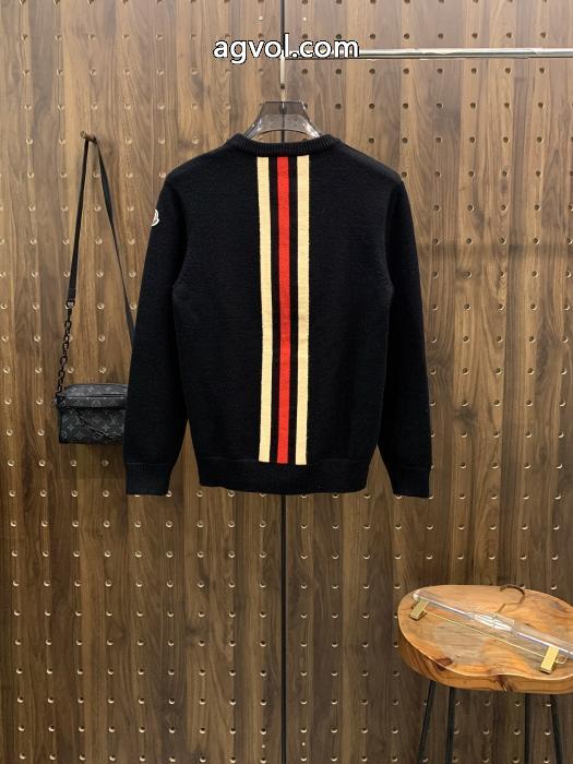 海外通販 シルエットな雰囲気 限定セール正規品MONCLERスーパー コピー ブランドセーター_0_4