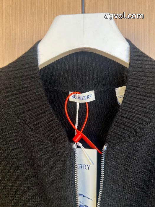 優れた品質 最旬のスタイル 最安値に挑戦激安 ブランドBURBERRYコート_0_1