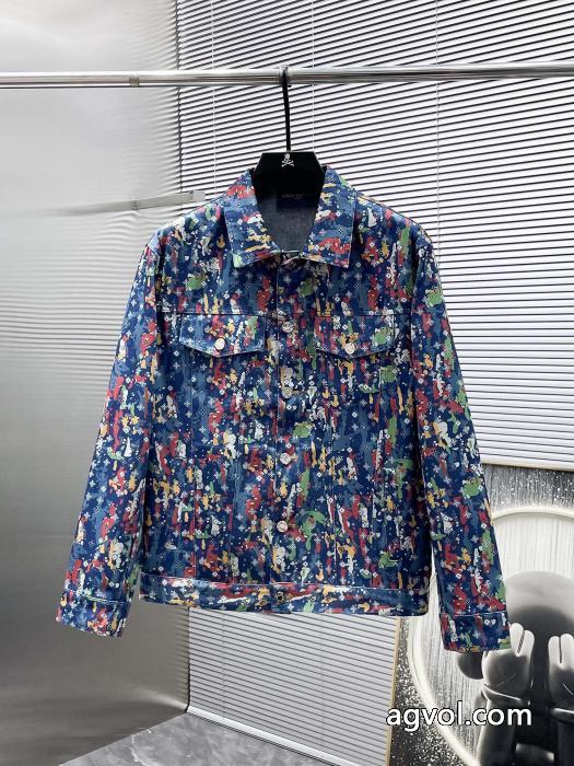 ブランド スーパー コピー 優良店LOUIS VUITTON魅力的な新作 必需品 雑誌掲載ブランドコート_0_1